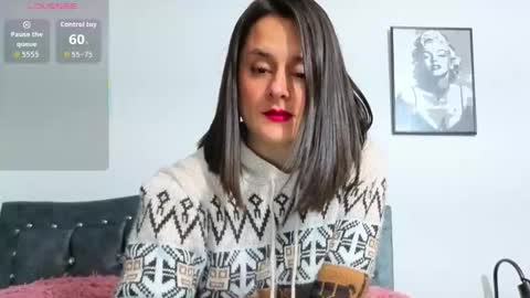 Snapshot of alicee_milf_ chatting on September 29, 11:15 am Aleja online show from September 29, 11:15 am