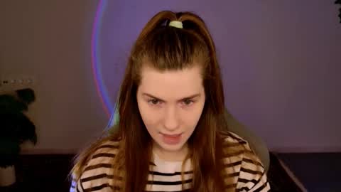 Alice online show from December 18, 5:12 am