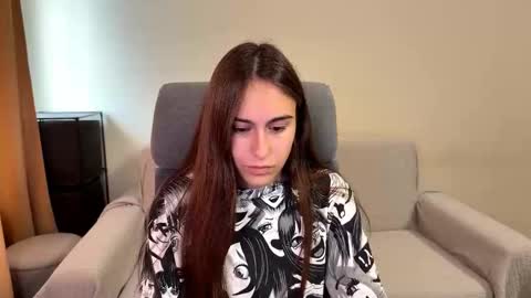 Snapshot of alicekollt chatting on September 19, 11:20 am alicekollt online show from September 19, 11:20 am