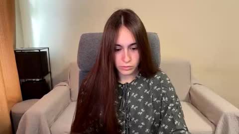 Snapshot of alicekollt chatting on October 14, 8:28 am alicekollt online show from October 14, 8:28 am