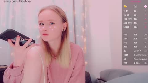 Alice online show from February 26, 5:39 am