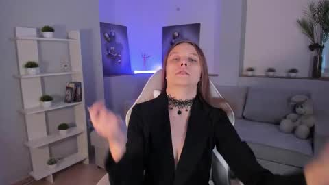 Alice online show from October 13, 2:03 am