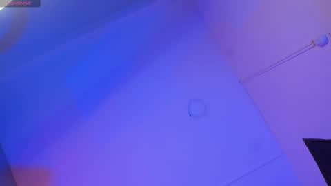 Snapshot of alicepoixxxon chatting on September 17, 10:19 pm ALICE online show from September 17, 10:19 pm