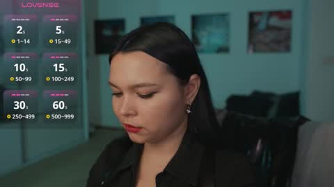 Alice online show from December 15, 11:21 pm