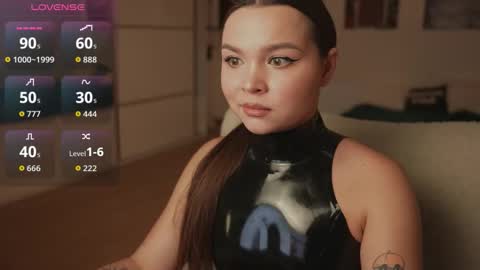 Alice online show from October 21, 2:26 am