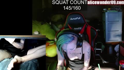 Snapshot of alicewonder52 chatting on March 3, 4:00 am Alice online show from March 3, 4:00 am
