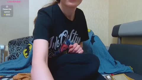 Snapshot of alicewoolfy chatting on February 21, 9:22 pm AliceWoolfy online show from February 21, 9:22 pm