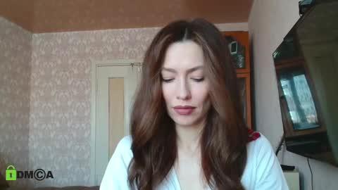 Alicia online show from March 8, 4:20 am