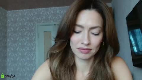 Alicia online show from November 12, 7:06 am