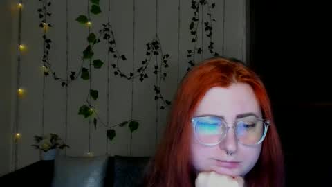 Alicia online show from February 5, 6:49 am