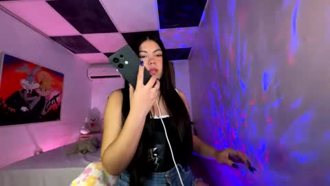 aliciabiden online show from March 8, 4:20 am