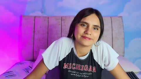 Aliclark online show from March 6, 8:04 pm