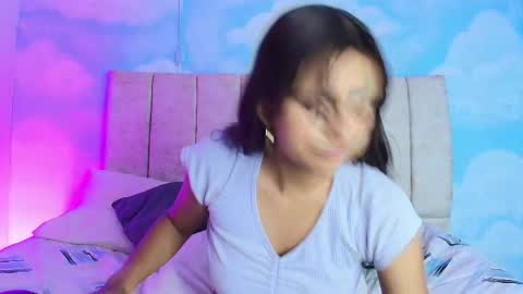 Aliclark online show from March 8, 7:07 pm