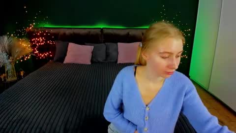 Alina online show from September 20, 5:39 am