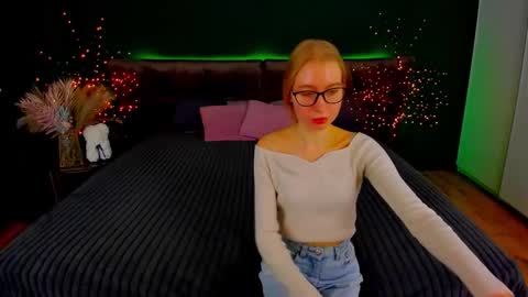 Alina online show from October 19, 6:26 am