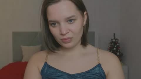 alina_vir online show from January 18, 6:10 am