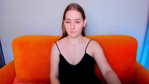 Snapshot of alinawise chatting on February 7, 1:58 am alinawise online show from February 7, 1:58 am