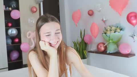 Alice                                   Fansly Alisa01 online show from March 15, 2:46 am