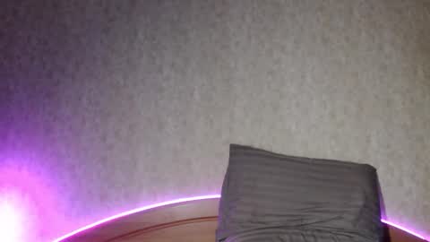 alisaadoll online show from February 1, 12:15 pm