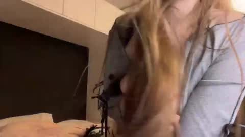 ALICE online show from February 3, 2:53 am