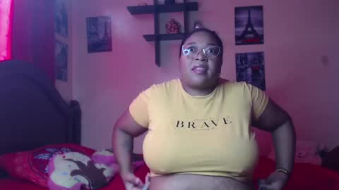 Snapshot of alisha_charm1 chatting on January 4, 4:43 pm Alisha charm1 online show from January 4, 4:43 pm