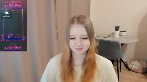 Snapshot of alisha_ley chatting on February 10, 2:48 pm Alya online show from February 10, 2:48 pm