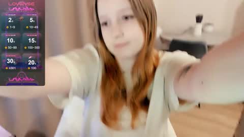 Snapshot of alisha_ley chatting on February 15, 5:28 pm Alya online show from February 15, 5:28 pm