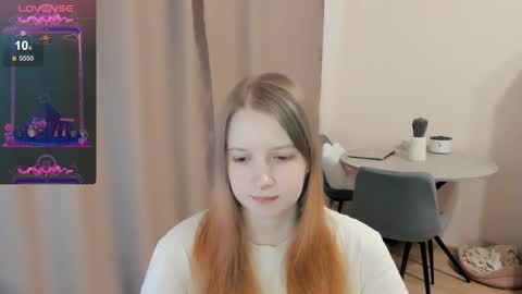 Snapshot of alisha_ley chatting on February 27, 7:23 am Alya online show from February 27, 7:23 am