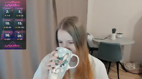 Snapshot of alisha_ley chatting on March 4, 6:58 am Alya online show from March 4, 6:58 am