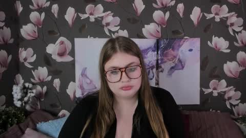 alishamorel online show from October 30, 5:47 pm