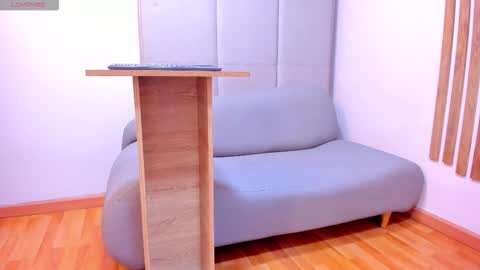           online show from November 12, 12:03 pm