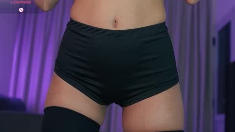 Alison  online show from February 28, 1:16 am