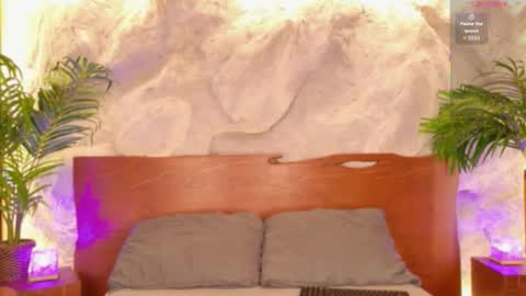 Alison Moon  online show from March 14, 11:28 pm