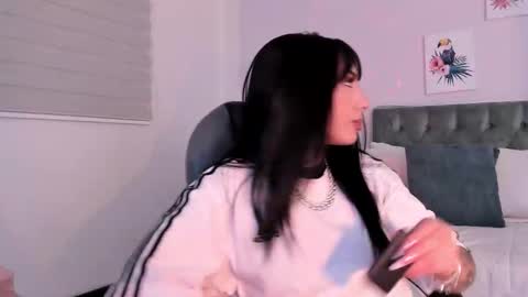 alisson__cortez online show from October 30, 6:38 am