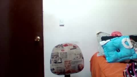 Snapshot of alisson_brand chatting on February 26, 11:11 am alisson brand online show from February 26, 11:11 am