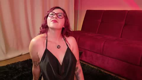 Alisson  online show from November 27, 2:47 am