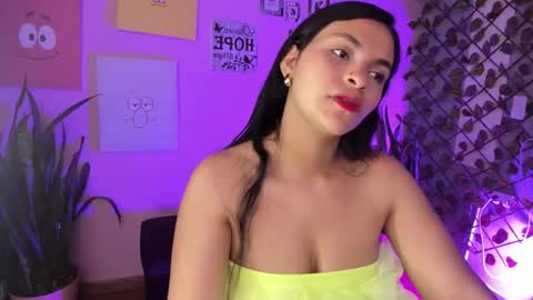 alisson_evans__ online show from November 18, 11:55 am