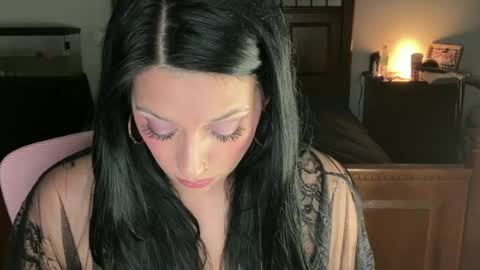 Alizzz96 online show from June 28, 3:46 am