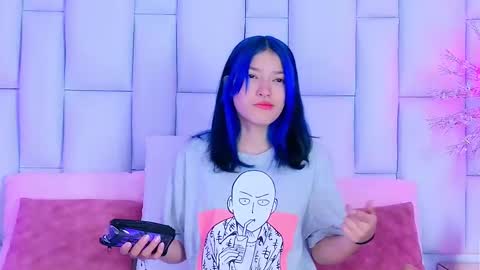 Allicia online show from March 6, 7:10 pm