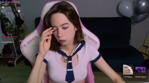 Snapshot of allie_hazie chatting on January 31, 11:56 pm alice online show from January 31, 11:56 pm