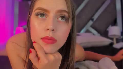    online show from November 28, 11:46 am