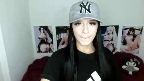 allison___taylor online show from October 7, 1:43 am