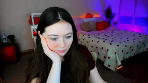 alluringeyess online show from February 12, 4:41 pm