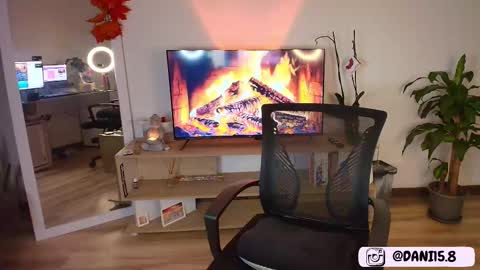 Ally  help me reach 100 satisfaid online show from November 5, 4:18 am