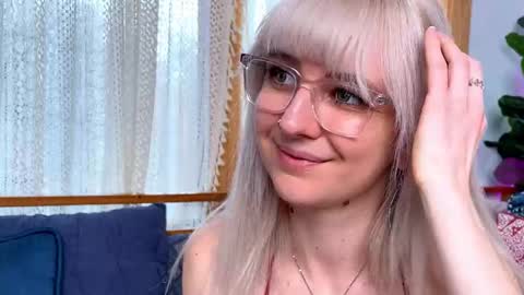 Ally Elliot online show from February 12, 8:43 pm