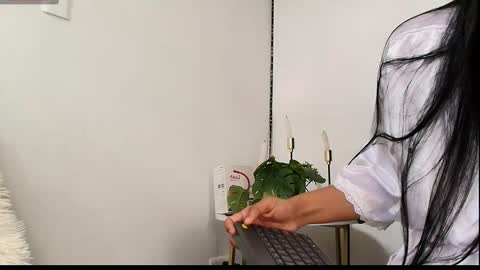 allymdo online show from November 3, 6:34 pm