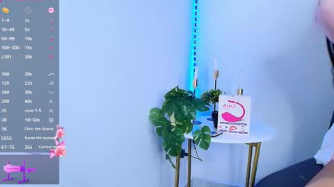 allymdo online show from November 13, 12:04 pm