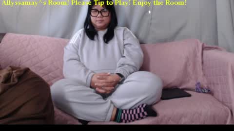 Allyssamay online show from March 28, 9:53 am