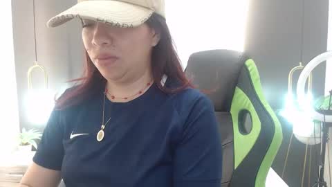 Snapshot of alma_fenix chatting on February 1, 12:05 pm ALMA FENIX online show from February 1, 12:05 pm