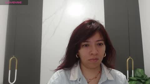 Snapshot of alma_fenix chatting on February 6, 12:04 pm ALMA FENIX online show from February 6, 12:04 pm